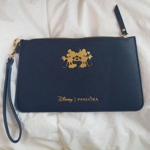 AUTHENTIC PANDORA-DISNEY WRISTLET